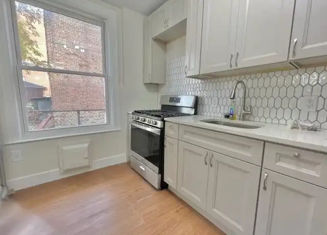 Property at 3521 Tryon Ave, Bronx, NY, 10467, 3 beds, 1 bath, [object Object]