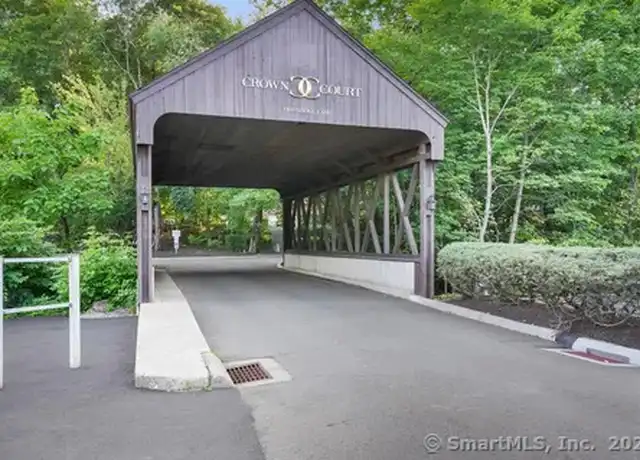 Property at 34A Padanaram Ave #121, Danbury, CT, 06811, 1 bed, 1 bath, [object Object]
