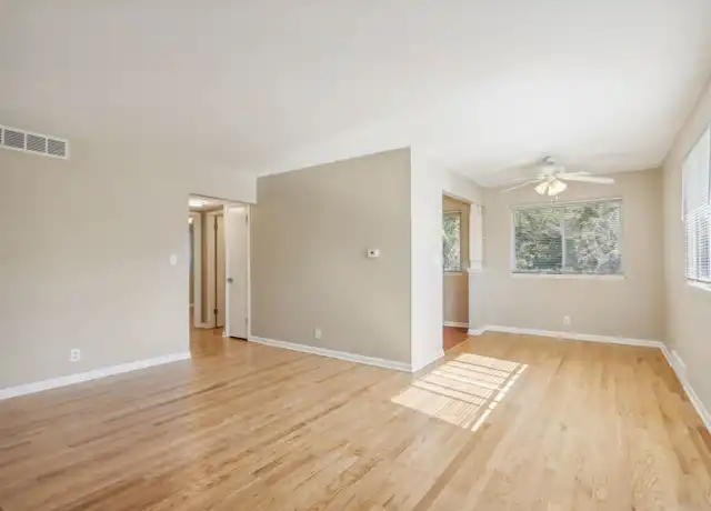 Property at 5335 N Mohawk Ave Unit 5335-2, Glendale, WI, 53217, 2 beds, 1 bath, [object Object]