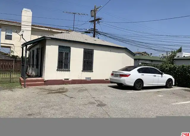 Property at 2209 Ridgeley Dr, Los Angeles, CA, 90016, 1 bed, 1 bath, [object Object]