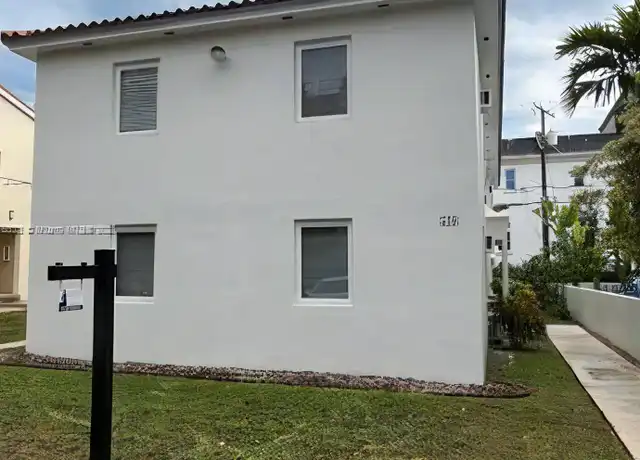 Property at 510 Santander Ave Unit 2, Coral Gables, FL, 33134, 2 beds, 1 bath, [object Object]