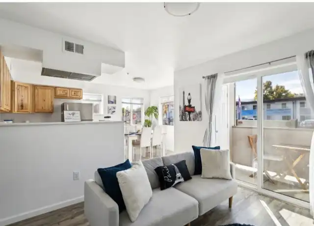Property at 10 Gentry Way Unit 104, Reno, NV, 89502, 2 beds, 1 bath, [object Object]