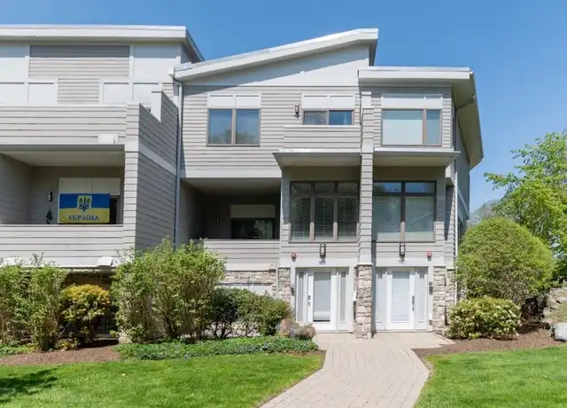 Property at 769 Heath St #769, Chestnut Hill, MA, 02467, 3 beds, 3.5 baths, [object Object]
