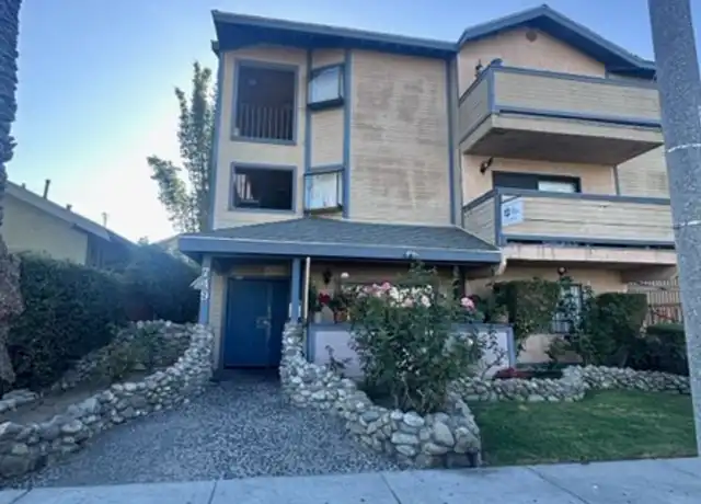 Property at 749 Gardenia Ave Unit 302, Long Beach, CA, 90813, 2 beds, 2 baths, [object Object]