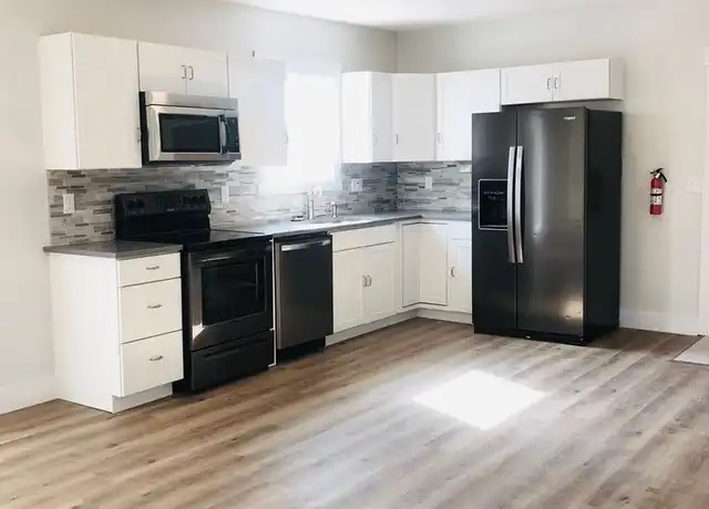 Property at 1414 E 17th St #2, Idaho Falls, ID, 83404, 3 beds, 1 bath, [object Object]
