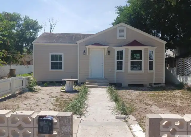 Property at 21 E Hawthorne St, Brownsville, TX, 78520, 3 beds, 1 bath, [object Object]