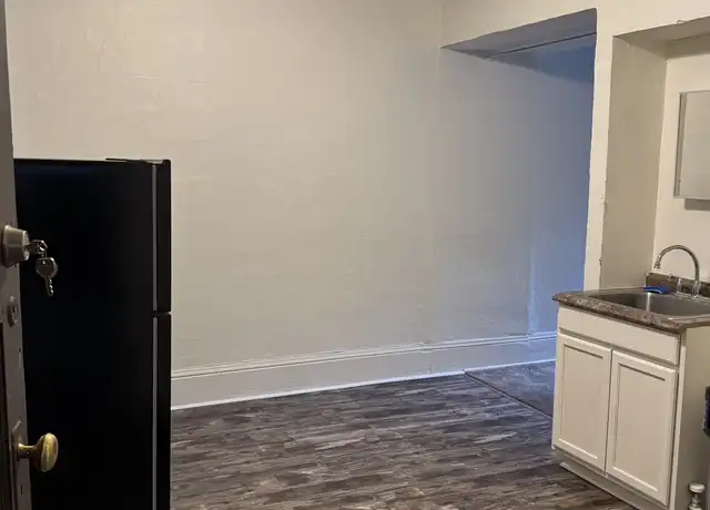 Property at 1717 W Burnside St, Portland, OR, 97209, 0 beds, 4 baths, [object Object]