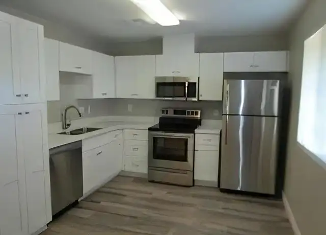 Property at 1008 S Mara Dr, Apache Junction, AZ, 85120, 2 beds, 1 bath, [object Object]