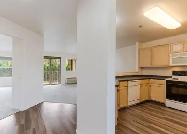 Property at 18880 SW 84th Ave Unit 13, Tualatin, OR, 97062, 2 beds, 2 baths, [object Object]