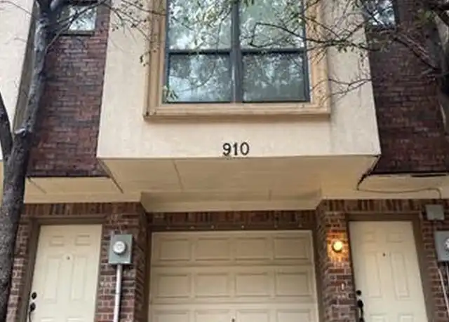 Property at 910 Glenn Crossett St, Arlington, TX, 76010, 2 beds, 2.5 baths, [object Object]