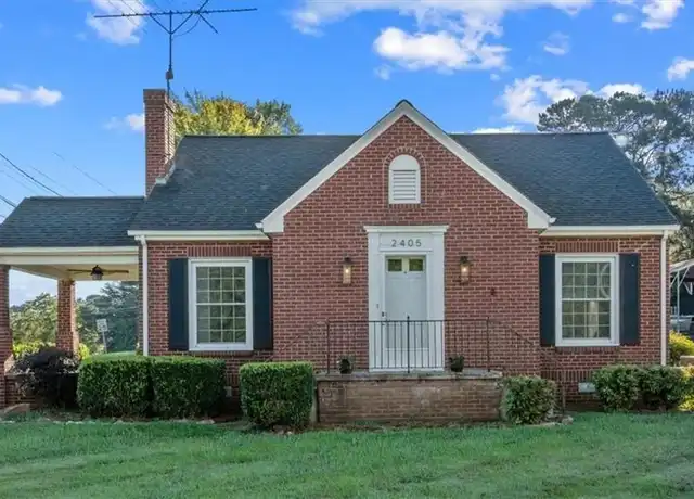 Property at 2405 S Fayetteville St, Asheboro, NC, 27205, 2 beds, 1 bath, [object Object]