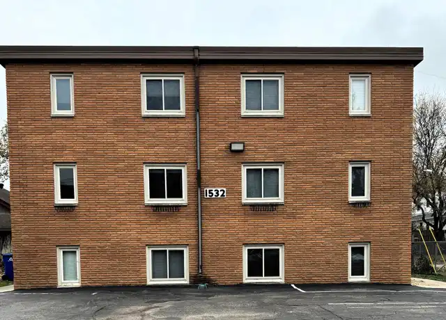 Property at 1532 Randolph Ave, Saint Paul, MN, 55105, 2 beds, 1 bath, [object Object]