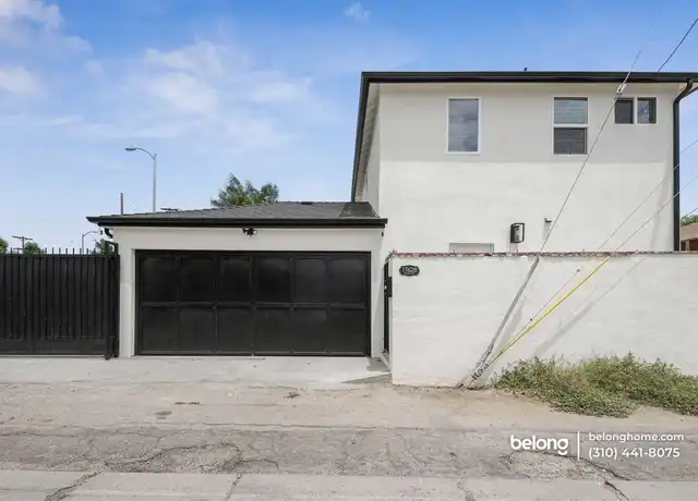 Property at 17628 Vanowen St, Lake Balboa, CA, 91406, 2 beds, 3 baths, [object Object]