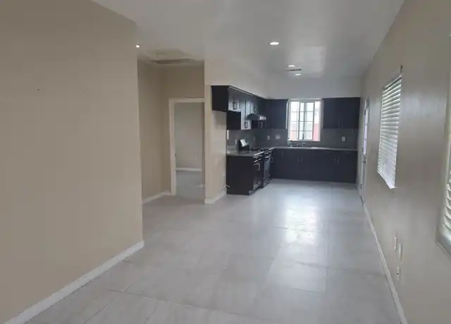 Property at 6381 Iroquois Rd Unit B, Westminster, CA, 92683, 2 beds, 2 baths, [object Object]