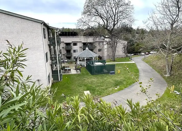 Photo of 750 Auburn Ravine Rd, Auburn, CA 95603