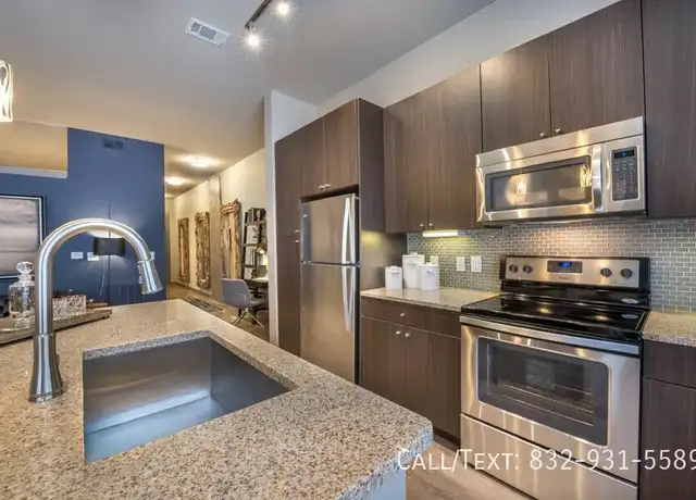 Property at 7200 Main St Unit ADE, Houston, TX, 77030, 1 bed, 1 bath, [object Object]