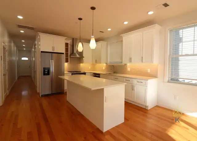 Property at 81 Ballou Ave Unit 1, Dorchester, MA, 02124, 3 beds, 2 baths, [object Object]