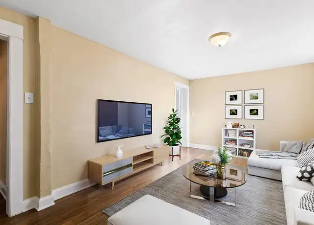 Property at 594 S Lincoln St, Denver, CO, 80209, 2 beds, 1 bath, [object Object]
