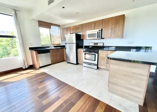 Property at 8811 Burton Way Unit 308A, West Hollywood, CA, 90048, 2 beds, 2 baths, [object Object]