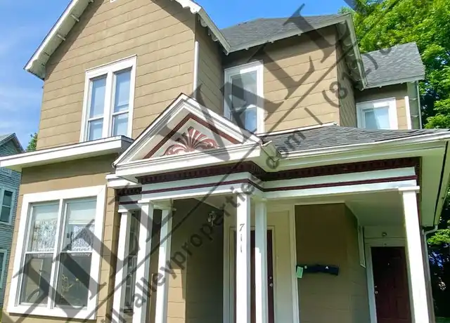 Property at 711 S 7th St Apt 2, Terre Haute, IN, 47807, 2 beds, 2 baths, [object Object]