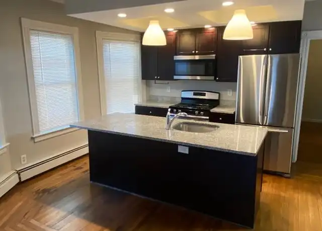 Property at 628 Smith St, Providence, RI, 02908, 3 beds, 1 bath, [object Object]