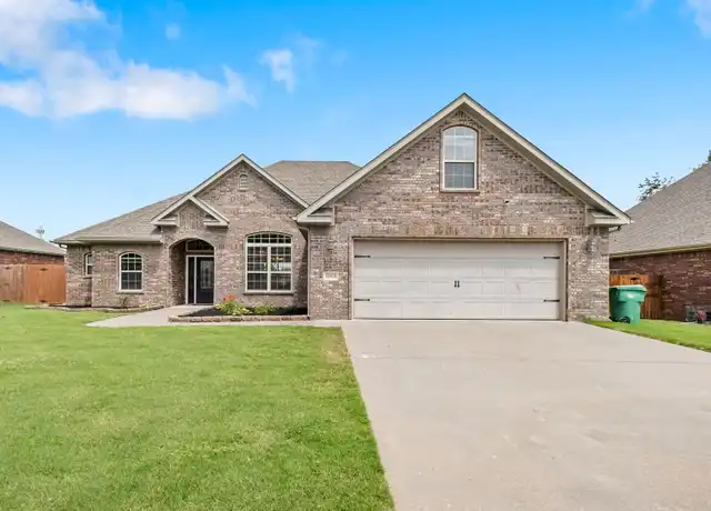 Property at 1048 Tarah Knolls Cir, Centerton, AR, 72719, 4 beds, 2 baths, [object Object]