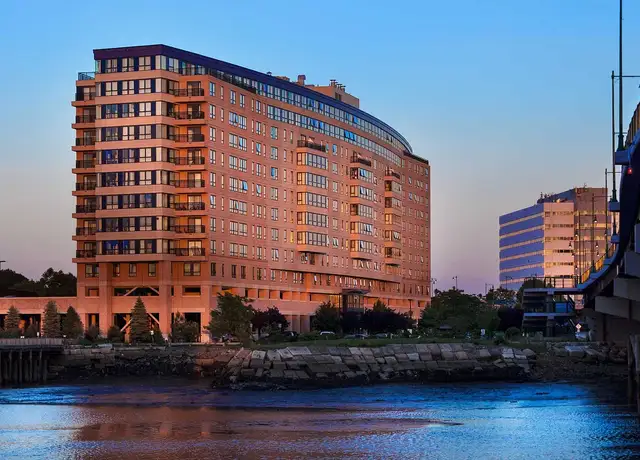 Photo of 2 Hancock St, Quincy, MA 02171