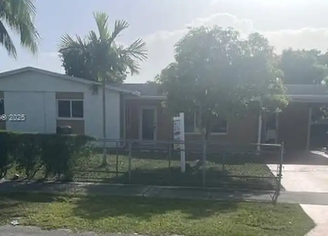 Property at 19920 SW 118th Pl, Miami, FL, 33177, 4 beds, 2 baths, [object Object]