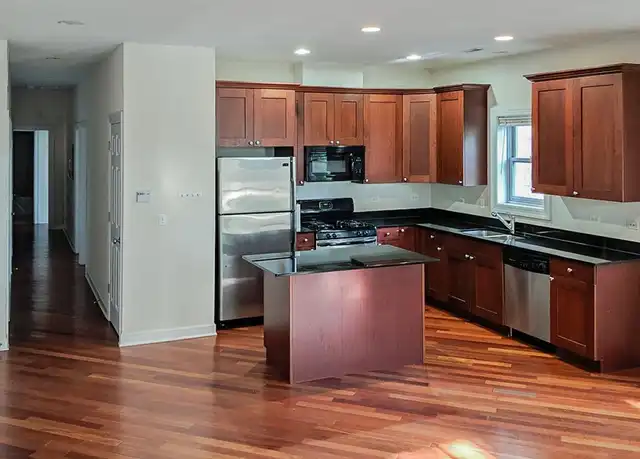 Property at 3114 N Racine Ave Unit 003N, Chicago, IL, 60657, 3 beds, 2 baths, [object Object]