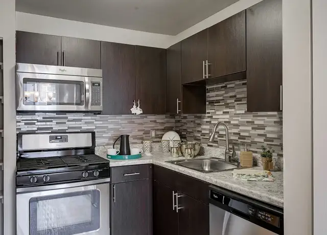 Photo of 4023 Majestic Ln, Fairfax, VA 22033