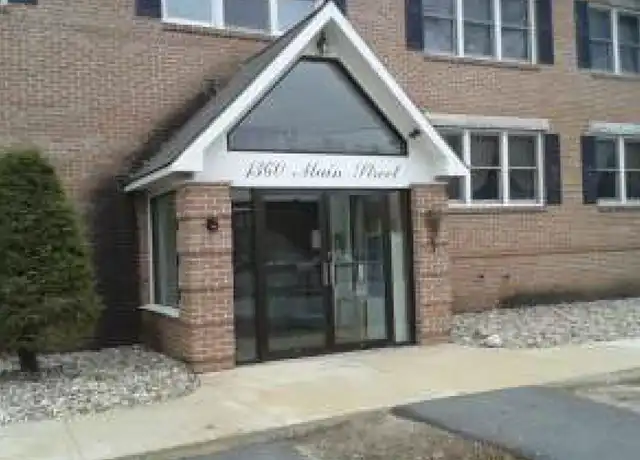 Property at 1360 Main St Unit U402, Tewksbury, MA, 01876, 1 bed, 1 bath, [object Object]