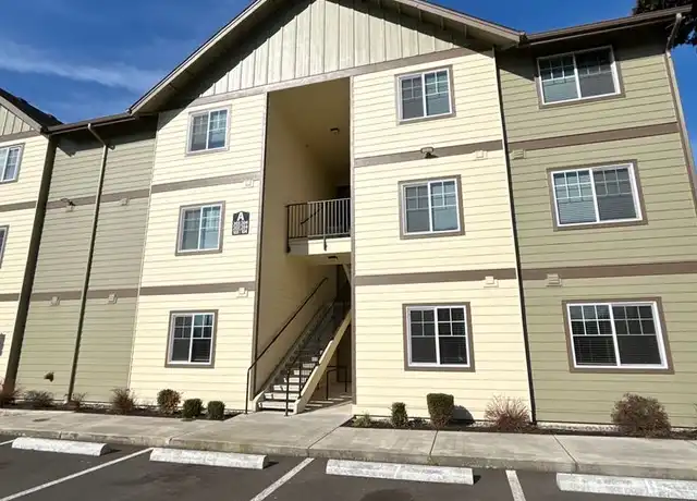 Property at 236 30th Ave Unit A304, Longview, WA, 98632, 2 beds, 1 bath, [object Object]