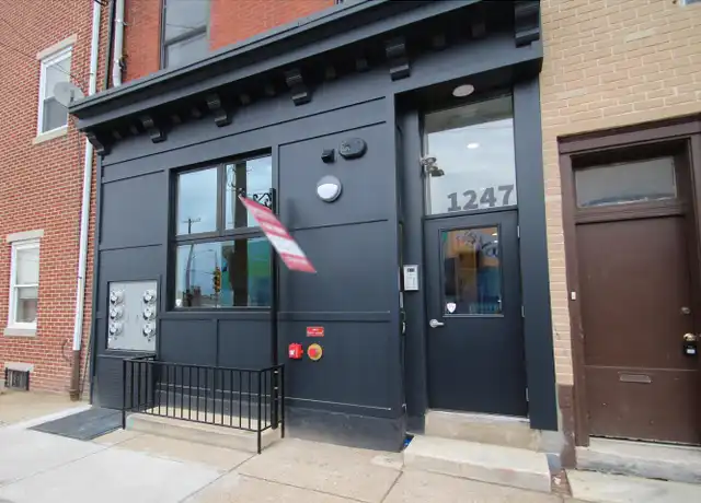 Property at 1247 N 2nd St Unit 4, Philadelphia, PA, 19123, 1 bed, 1 bath, [object Object]