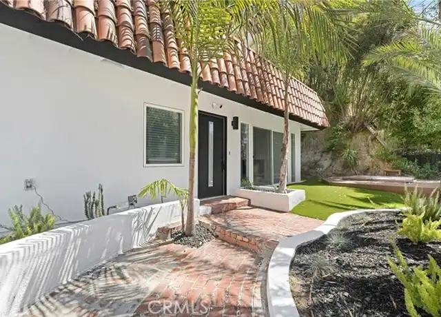 Property at 2170 Sunset Plaza Dr, Los Angeles, CA, 90069, 3 beds, 2 baths, [object Object]