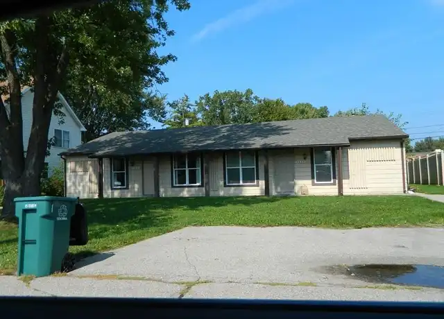 Property at 1039 Vermont Dr, Troy, MI, 48083, 2 beds, 1.5 baths, [object Object]