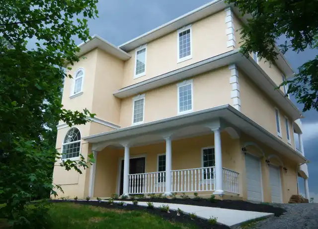 Property at 1355 N Independence Dr, Montross, VA, 22520, 4 beds, 3.5 baths, [object Object]