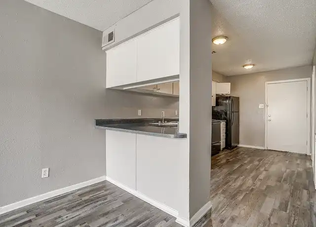 Property at Irving Properties - 1019 Hilltop Dr, Irving, TX, 75060, 0-1 beds, 1-1.5 bath, [object Object]