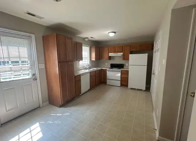 Property at 131 Primrose Ln Unit A, Lynchburg, VA, 24501, 2 beds, 1.5 baths, [object Object]