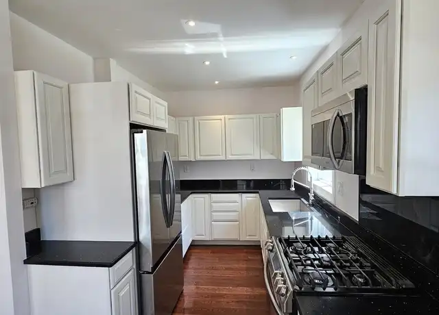 Property at 18 Garden St, Enfield, CT, 06082, 3 beds, 1.5 baths, [object Object]