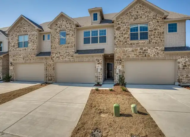 Property at 6803 Topaz Dr, Greenville, TX, 75402, 3 beds, 3 baths, [object Object]