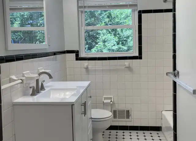Property at 3143 Caldwell Rd NE Unit Back Unit, Atlanta, GA, 30319, 2 beds, 1 bath, [object Object]