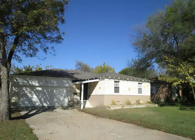 Property at 10023 Muskogee Dr, Dallas, TX, 75217, 3 beds, 2 baths, [object Object]