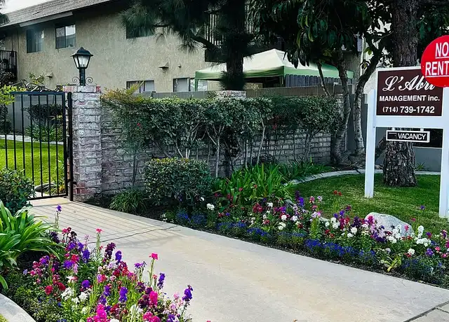 Property at PARK ROYAL MANOR - 8882 W Cerritos Ave, Anaheim, CA, 92804, 2 beds, 1 bath, [object Object]