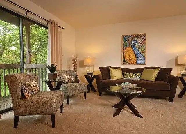 Property at Mansfield Woods Apartments - 710h Snowberry Ct, Essex, MD, 21221, 0-1 beds, 1 bath, [object Object]