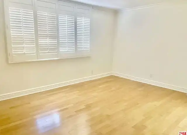 Property at 1097 S Bedford Dr Unit 302, Beverly Hills, CA, 90212, 2 beds, 2 baths, [object Object]