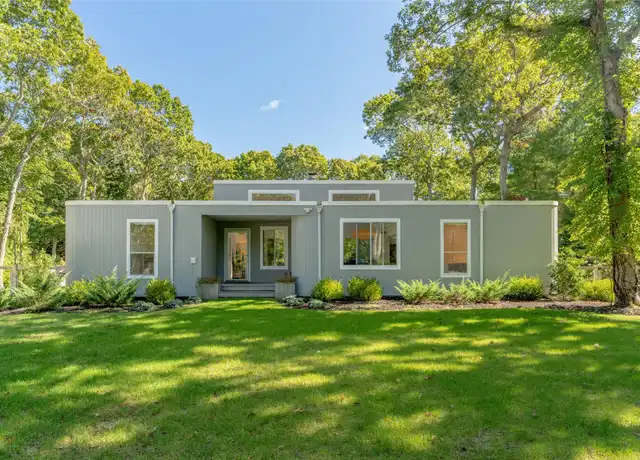 Property at 26 Wintergreen Way, Quogue, NY, 11959, 3 beds, 2 baths, [object Object]