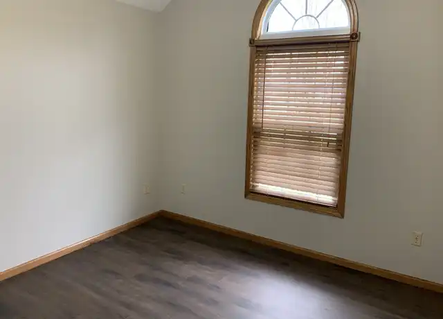 Property at 1322 Fawn Ln, Warrensburg, MO, 64093, 3 beds, 2 baths, [object Object]