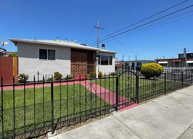 Property at 2029 Sutter Ave, San Pablo, CA, 94806, 3 beds, 1.5 baths, [object Object]