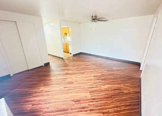 Property at Ellsworth Towers - Close to Chatham University - 5700 Ellsworth Ave, Pittsburgh, PA, 15232, 1 bed, 1 bath, [object Object]