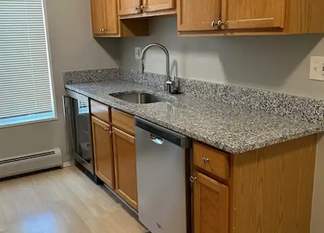 Property at 4109 Benjamin Ave #7, Royal Oak, MI, 48073, 1 bed, 1 bath, [object Object]